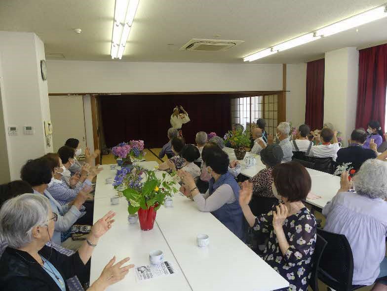 ふれあい昼食会1